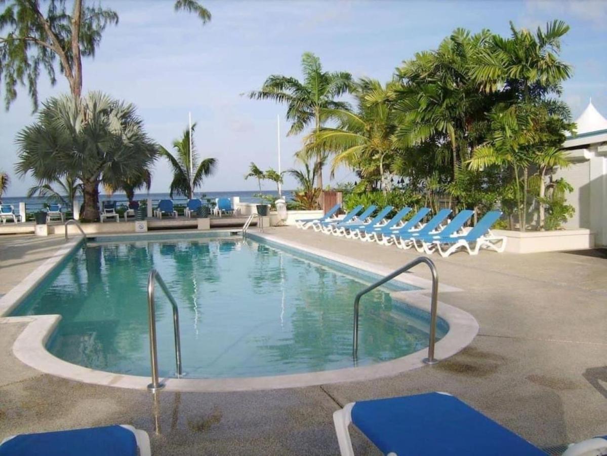 West Coast 1 Bedroom Apartment 66 - Close To Beach Saint James Buitenkant foto